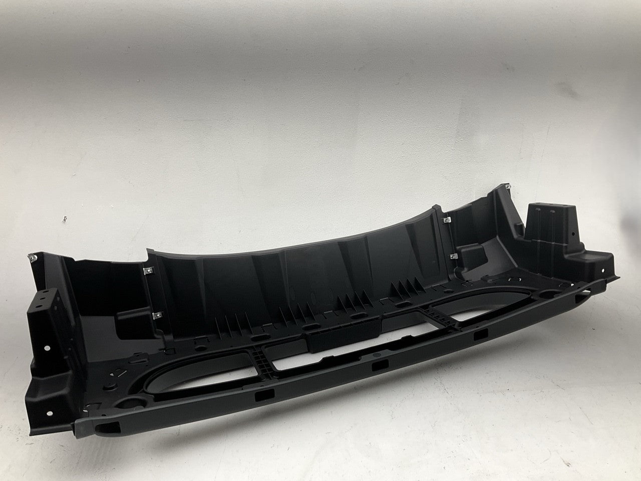 NEW RF010100013-HD Front Bumper For 08-16 Freightliner Cascadia W/ Tow Hook Hole
