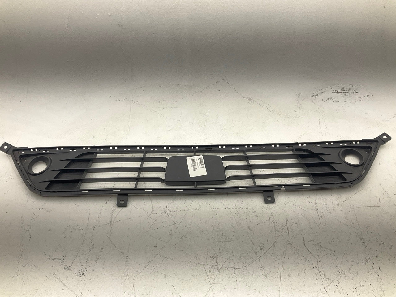 NEW AFTERMARKET RK01530026Q Bumper Face Bar Grille For 2020-22 Kia Niro