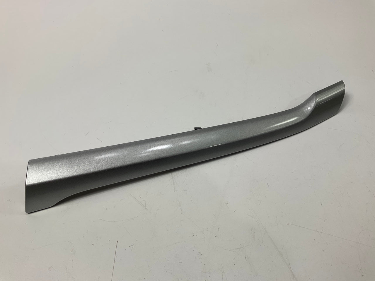 NEW AFTERMARKET Front Left Moulding Grille Trim For 2015-2016 Subaru Impreza