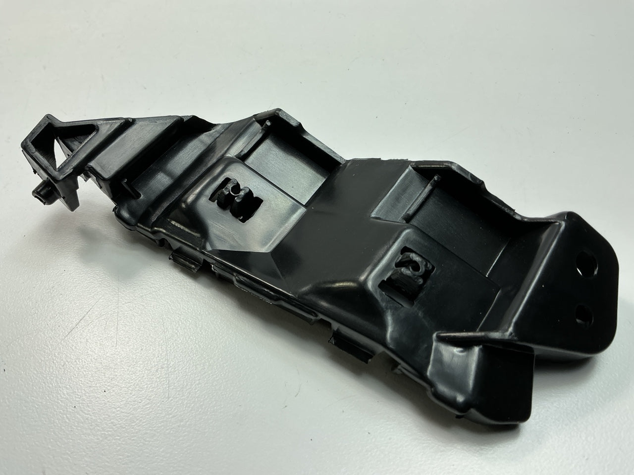 NEW AFTERMARKET SZ1043100 Front Right Bumper Cover For 2007-2010 Suzuki SX4