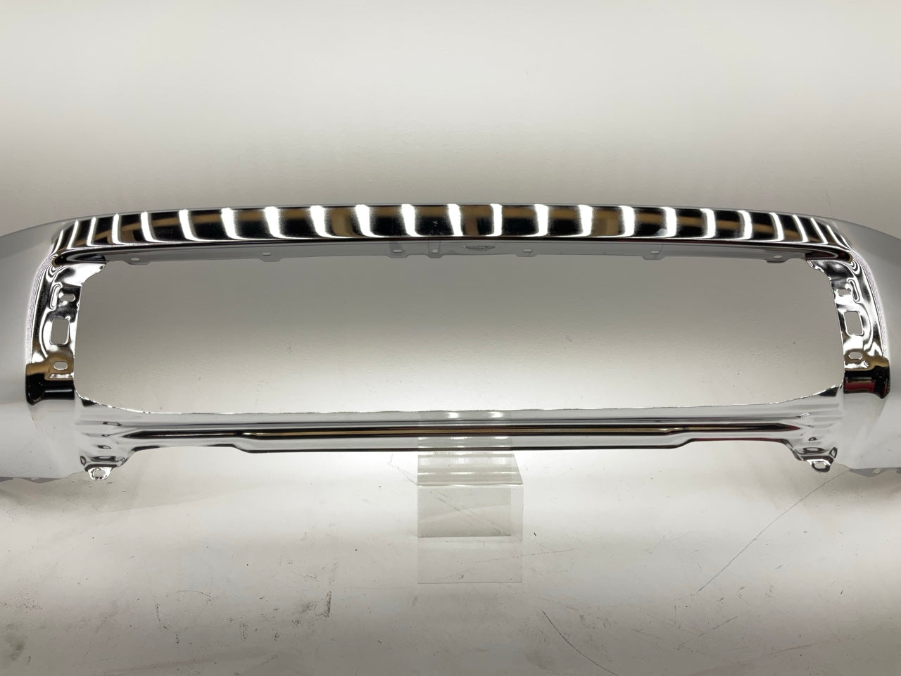 NEW TO1002181 Chrome Steel Front Bumper 2007-2013 Tundra W/ Parking Sensor Holes