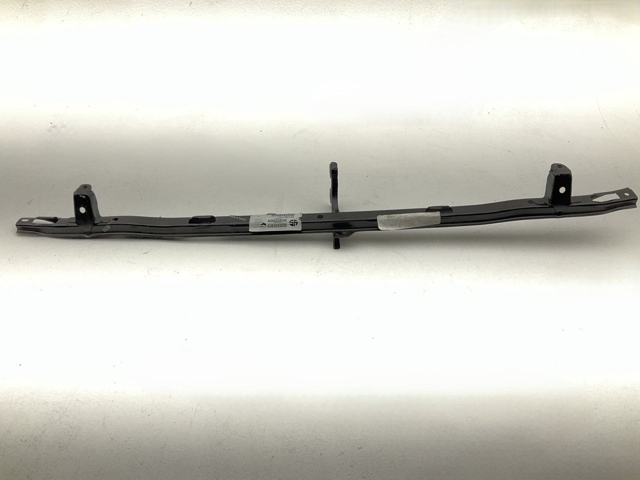 NEW AFTERMARKET Front Upper Face Bar Bumper Bracket For 2002-2006 Camry