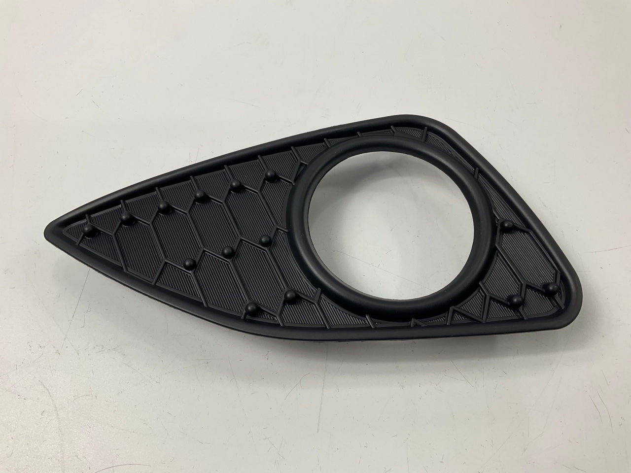 NEW AFTERMARKET Front Left Fog Light Grille Bezel For 2012-2014 Toyota Yaris