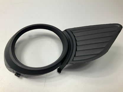 TO1039145 NEW Front Right Fog Light Bezel Passenger - 2011-2013 Toyota Sienna