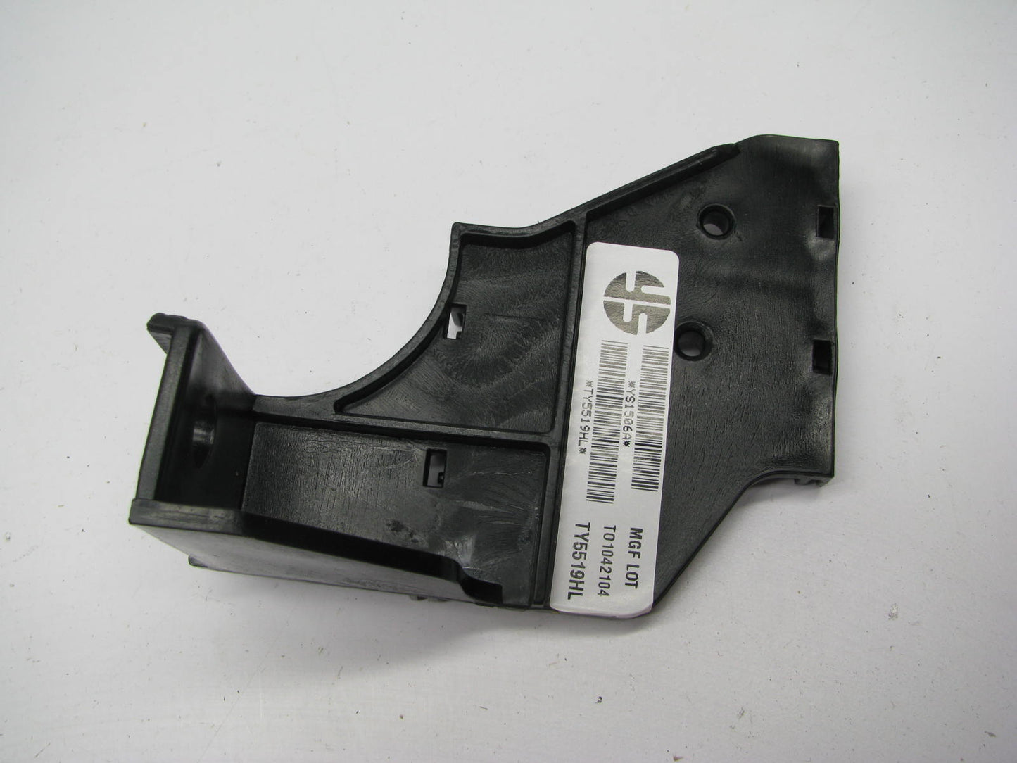 NEW Front Left Bumper Cover Support Bracket - 1998-2000 Toyota Tacoma 4WD ONLY