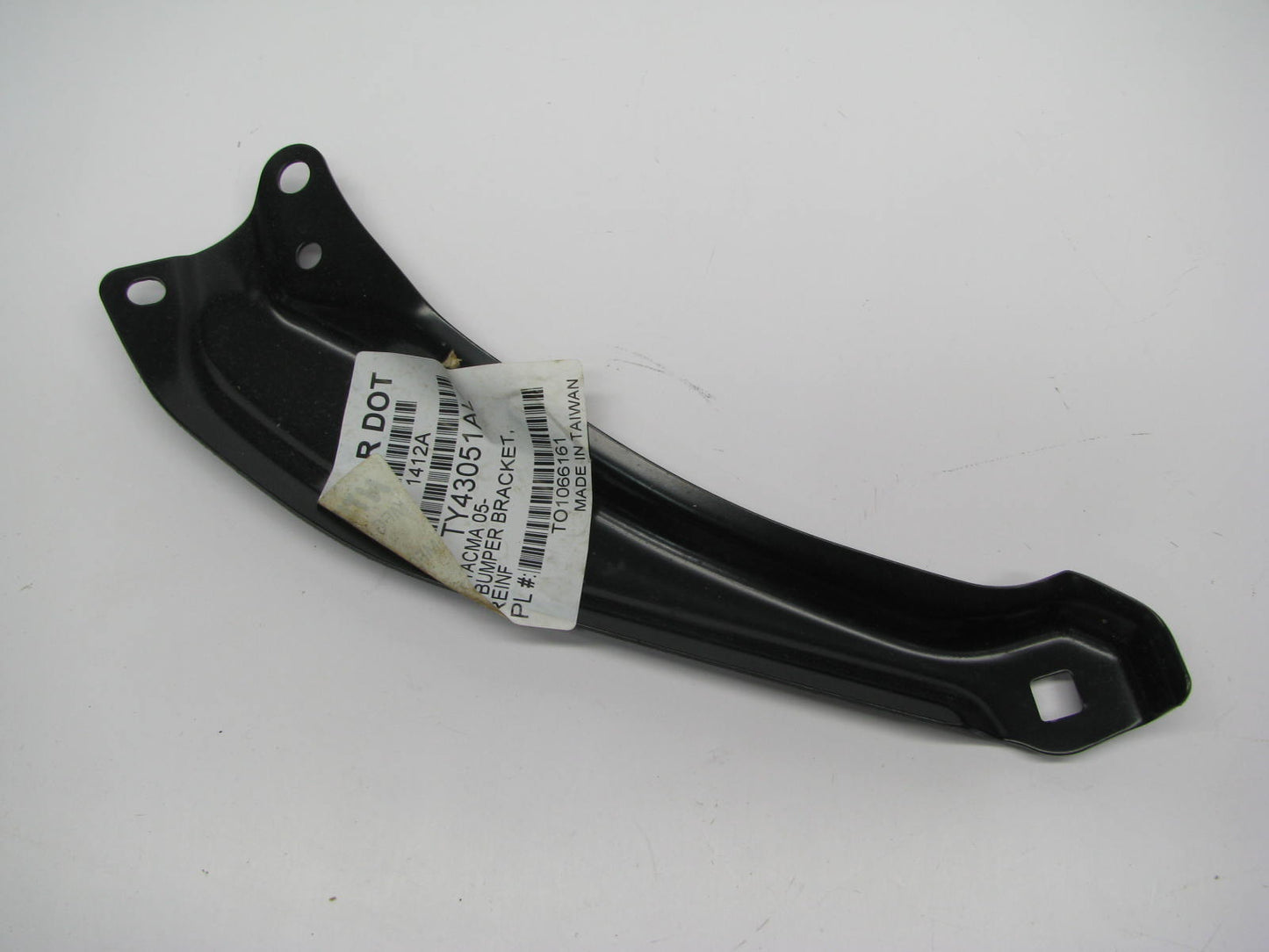 NEW - AFTERMARKET Front Left Bumper Bracket TO1066161 For 2005-11 Toyota Tacoma