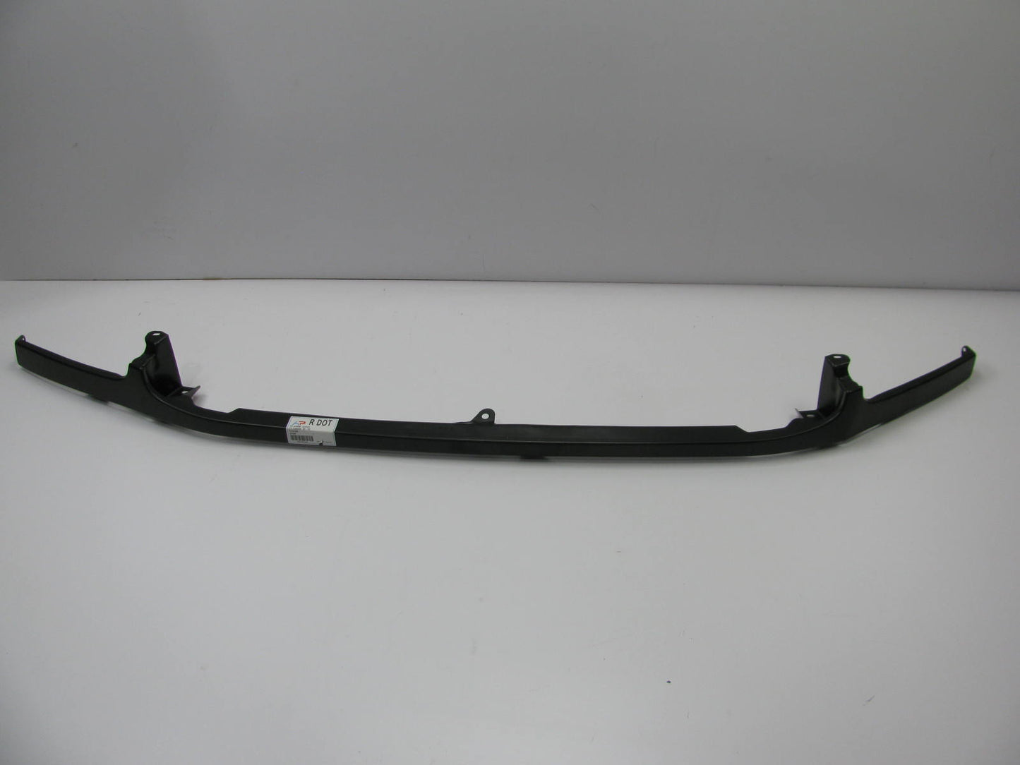 TO1087109 Replacement Front Bumper Filler  For 2000-2006 Toyota Tundra