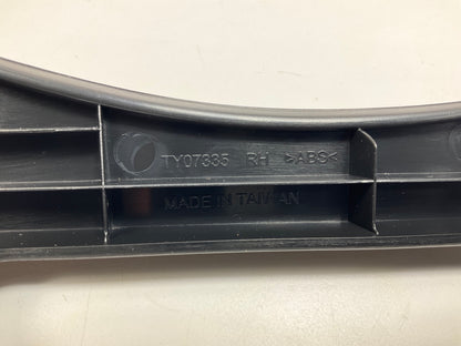 NEW AFTERMARKET Front Headlight Trim Moulding Black Passengers Side 05-11 Tacoma