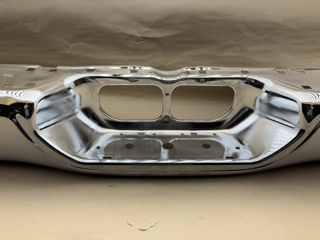 NEW TO1102229 Rear Chrome Bumper For 2000-2006 Toyota Tundra