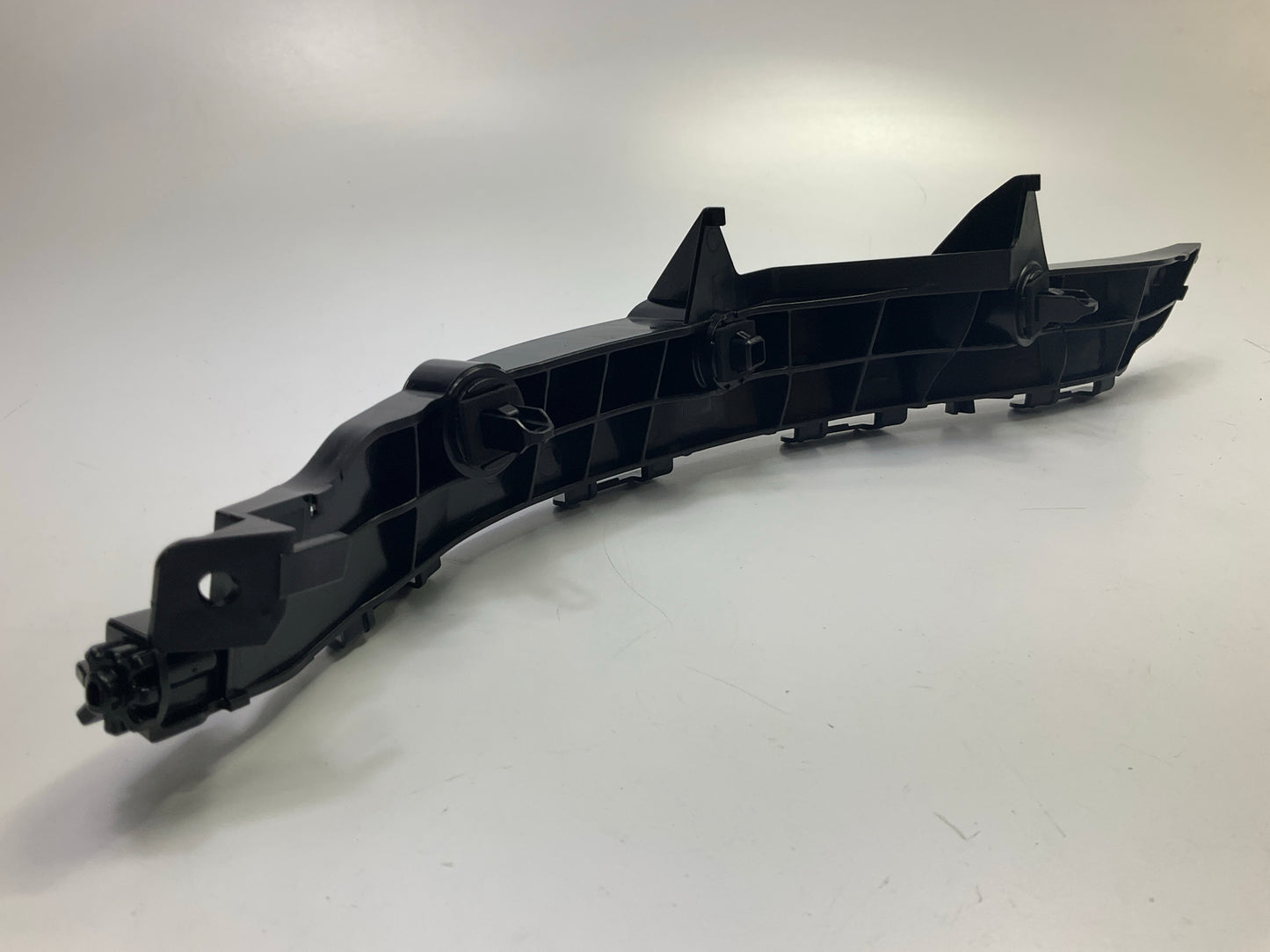 NEW TO1132126 Rear Bumper Left Reinforcement Bracket - 2018-2022 Toyota C-HR