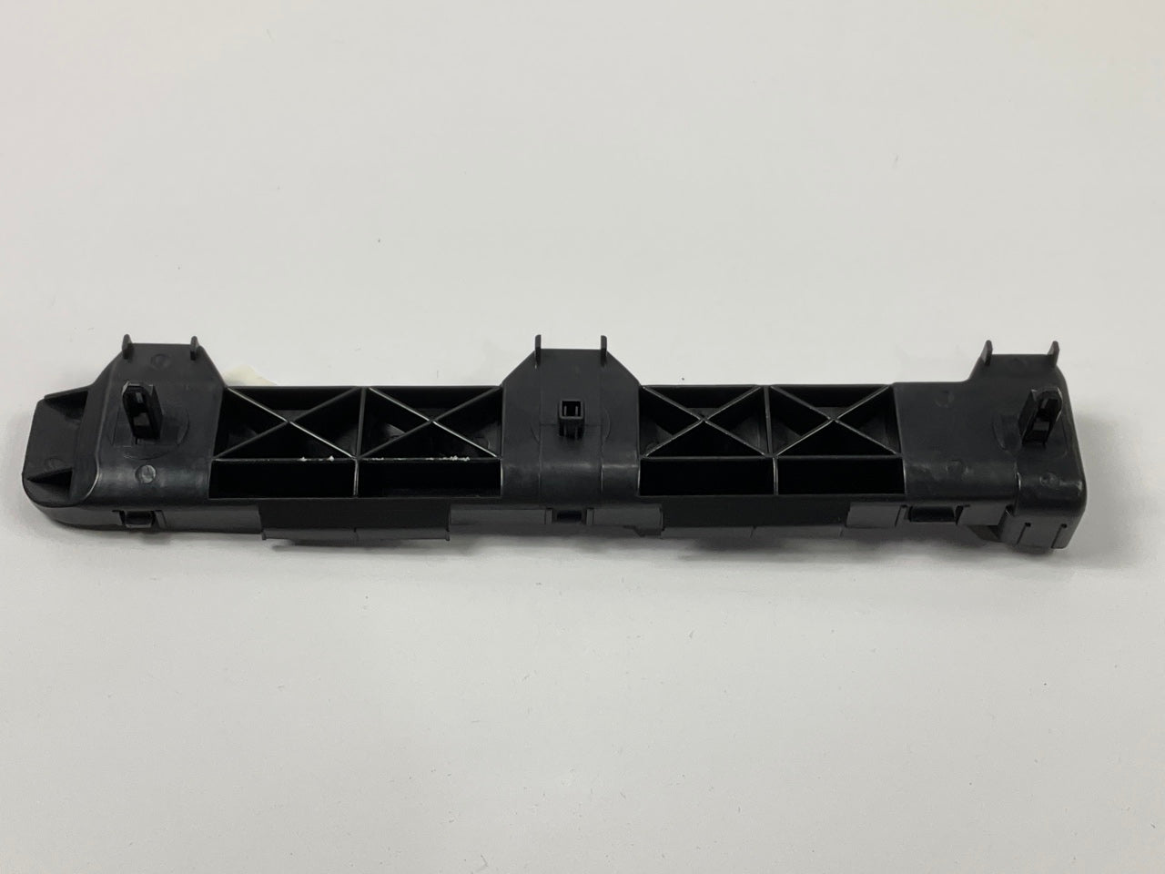 NEW AFTERMARKET Rear Right Bumper Trim Retainer For 06-09 Toyota 4runner