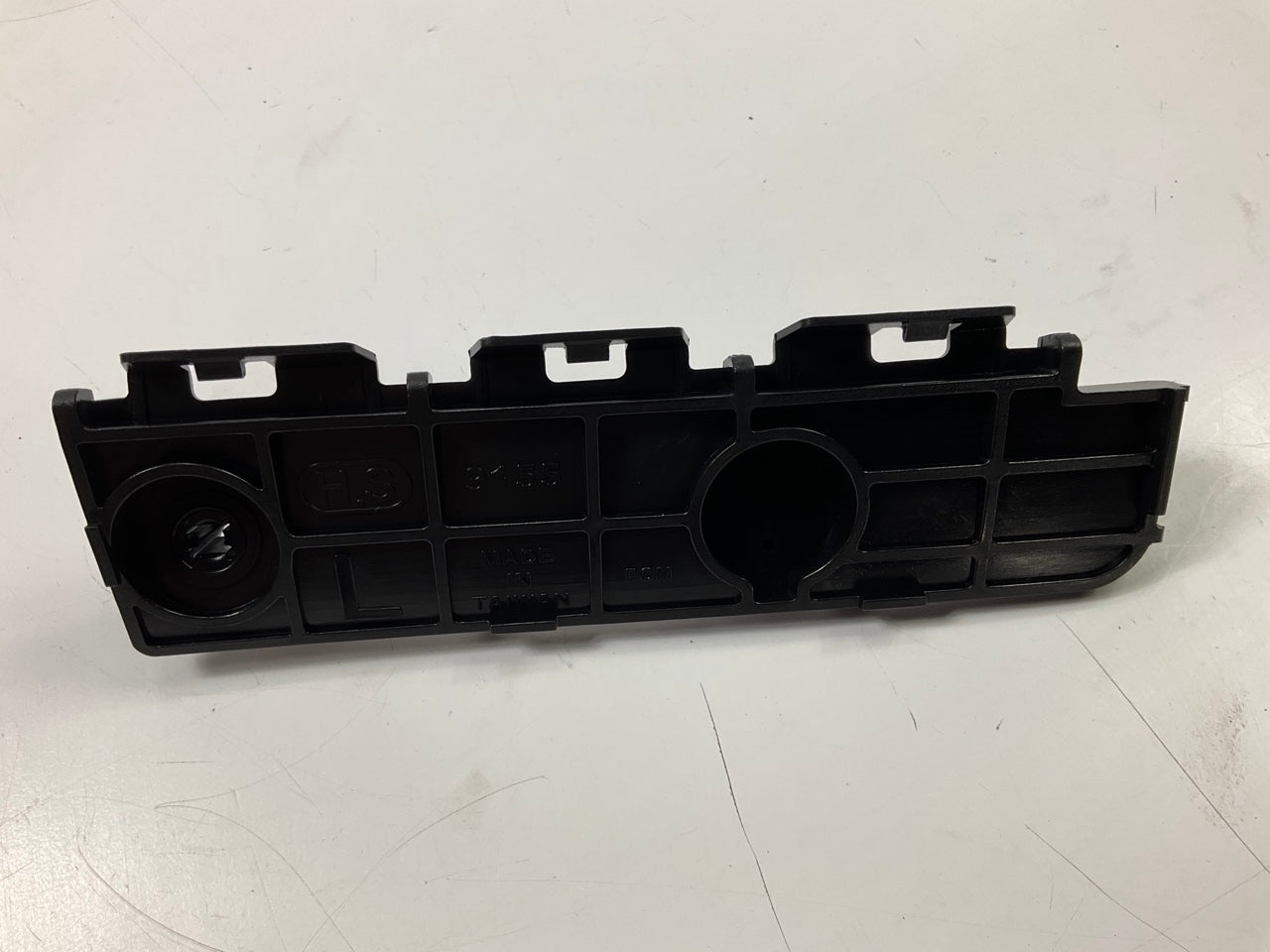 NEW AFTERMARKET Bumper Cover Retainer, Rear Left, For 11-20 Toyota Sienna