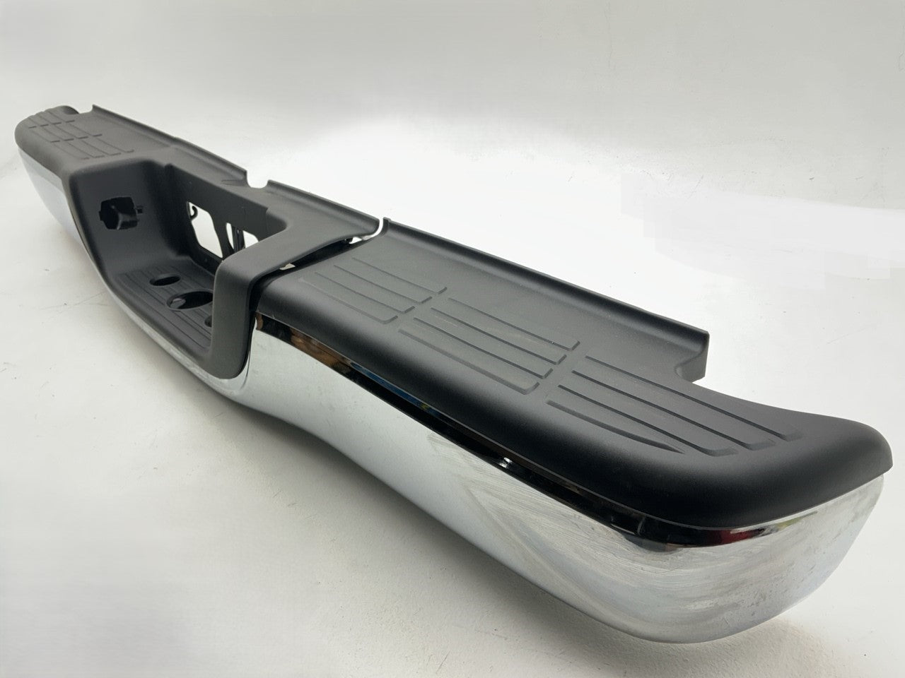 NEW AFTERMARKET TY02C0-A20 Rear Step Bumper Kit For 2000-2006 Toyota Tundra