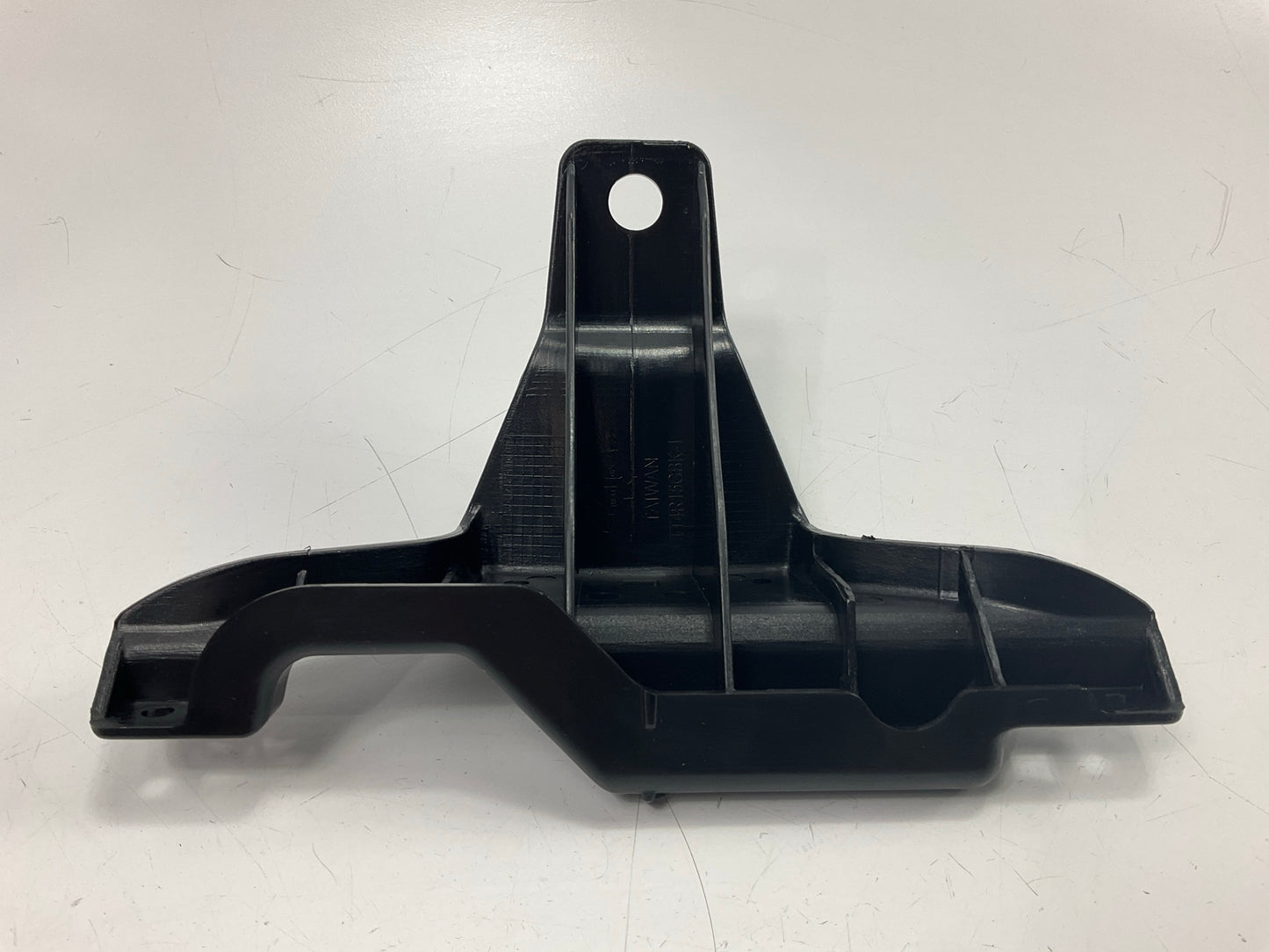 NEW AFTERMARKET - 2015-2023 Toyota 4Runner Grille Bracket, PZ32735701
