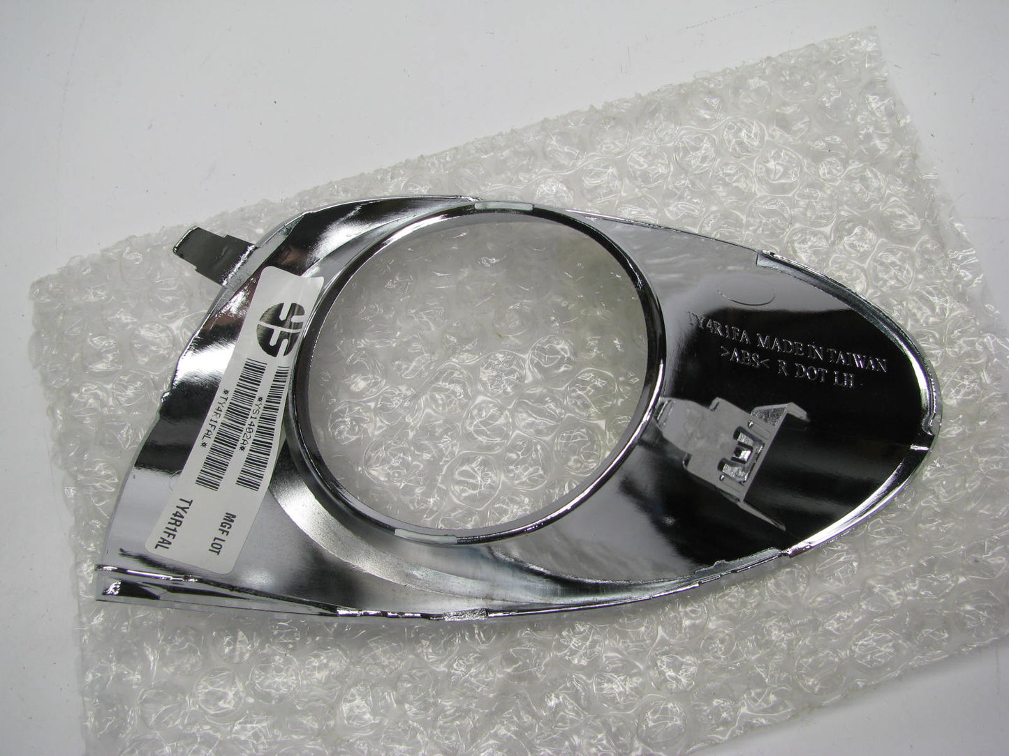 NEW - AFTERMARKET Left Fog Lamp Bezel TY4R1FAL For 2013-2015 Lexus RX350