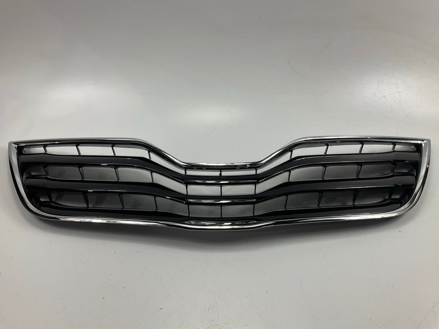 NEW AFTERMARKET TYC4070CA Grille For 2010-2011 Toyota Camry