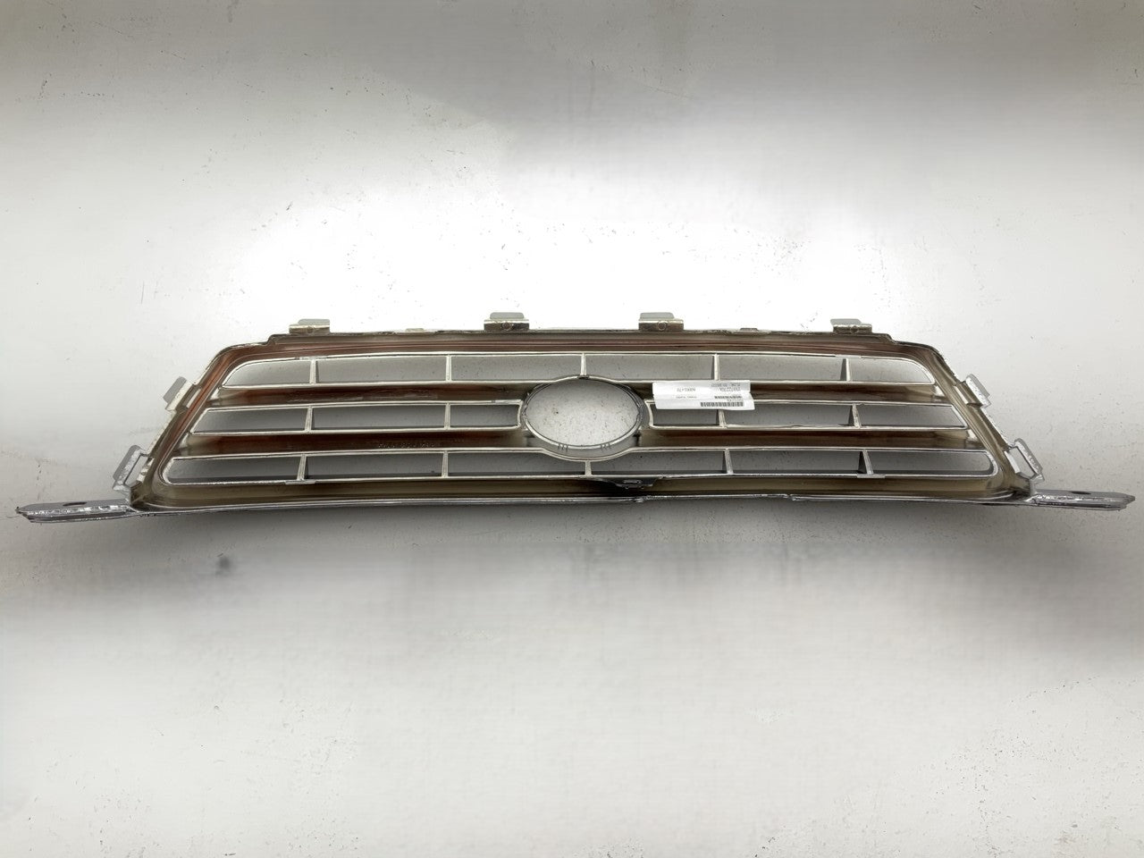 TYC4070GK Chrome Grille Shell Surrond With Black Insert - 2000-2001 Toyota Camry