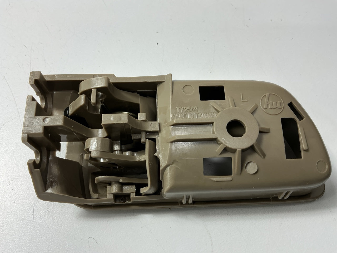 NEW AFTERMARKET TYC4086VL Left Interior Door Handle For 2002-2006 Toyota Camry