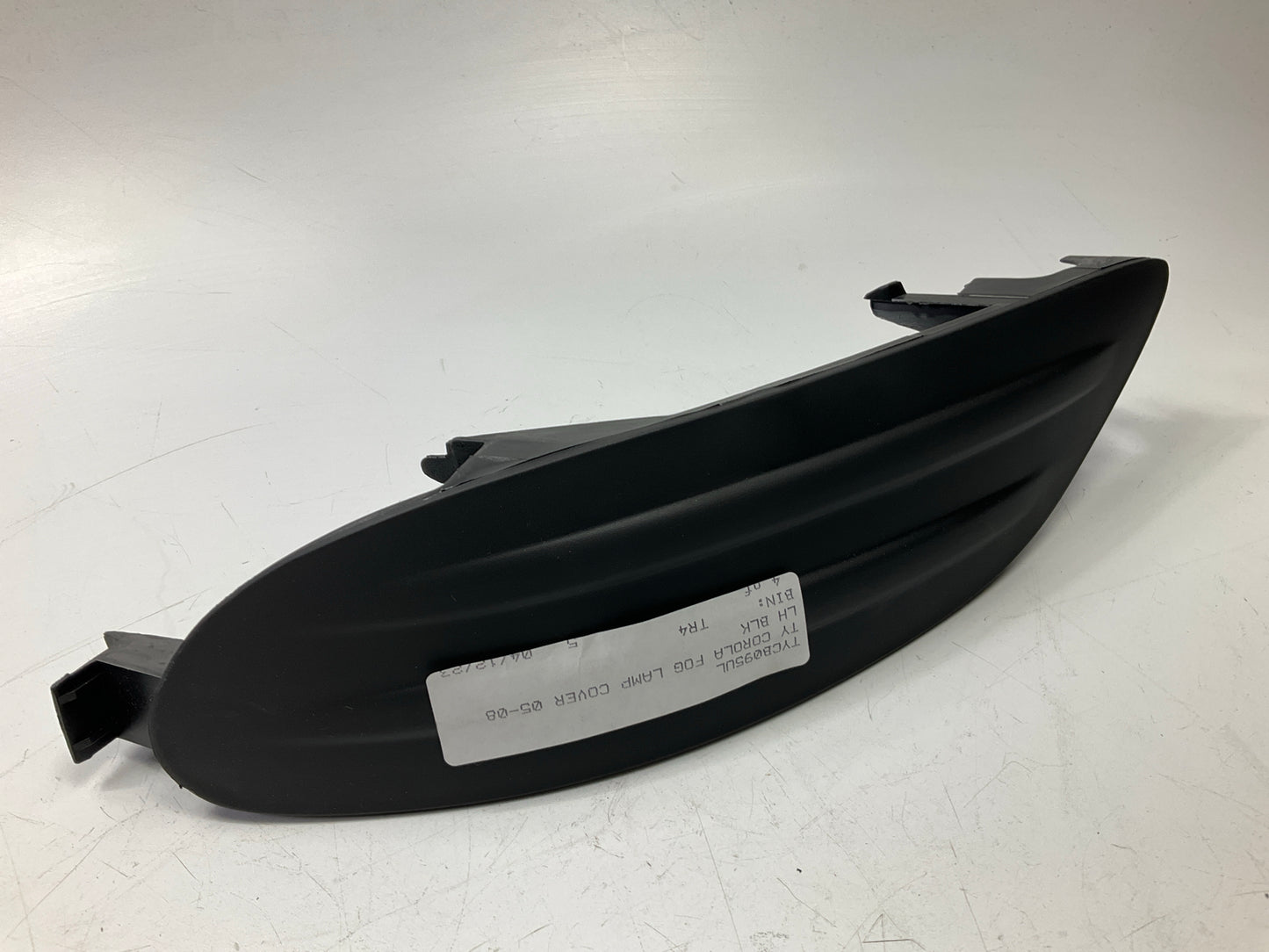 NEW AFTERMARKET Left Fog Light Lamp Cover For 2005-2008 Toyota Corolla Sedan