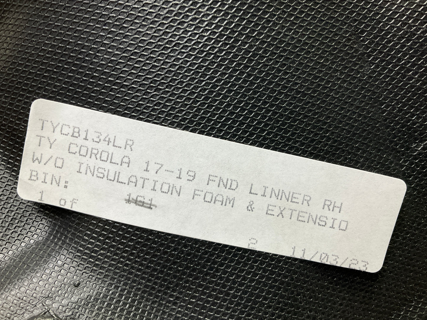 NEW AFTERMARKET TYCB134LR Front Right Fender Liner TO1249210