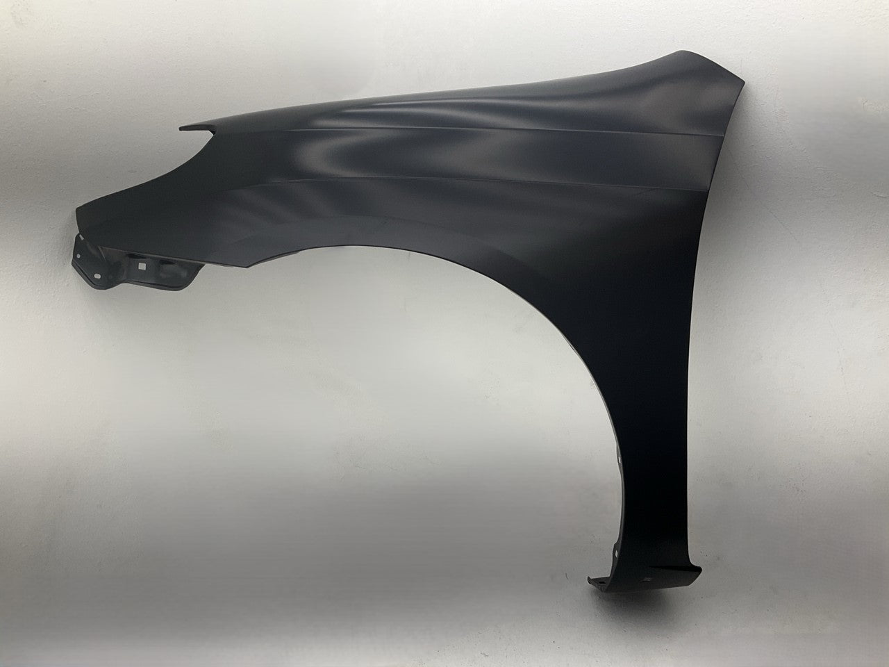 SCRATCHED - TYMA001BL Front Left Driver Side Fender For 2003-2008 Toyota Matrix