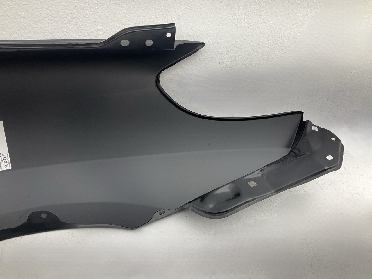 SCRATCHED - TYMA001BL Front Left Driver Side Fender For 2003-2008 Toyota Matrix