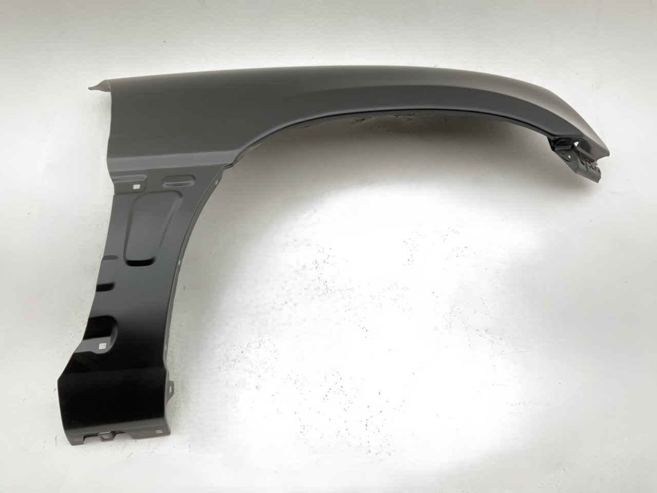 TYR1001ER Front Right Fender For 1998-2000 Toyota RAV4