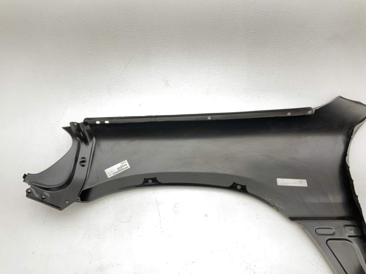 TYR1001ER Front Right Fender For 1998-2000 Toyota RAV4