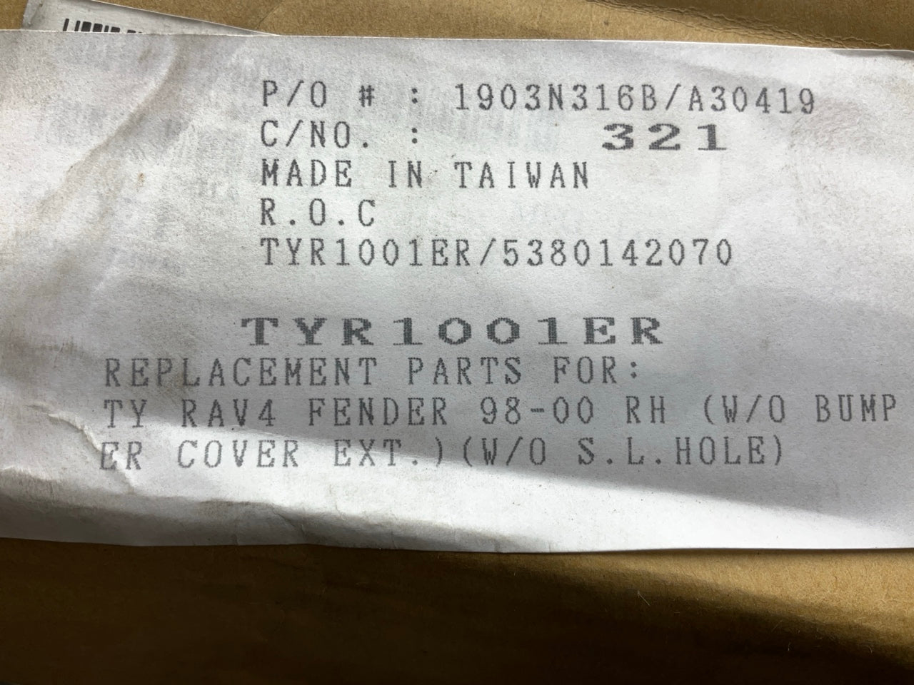TYR1001ER Front Right Fender For 1998-2000 Toyota RAV4