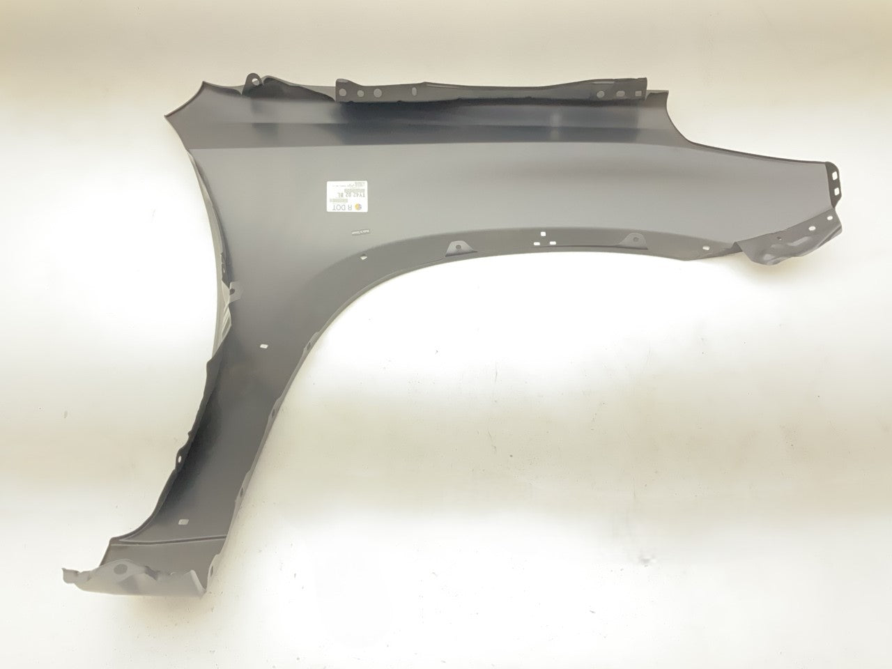 TYR1001GL Front Fender Driver Left W/ Fender Flare Holes - 2001-2005 Toyota RAV4