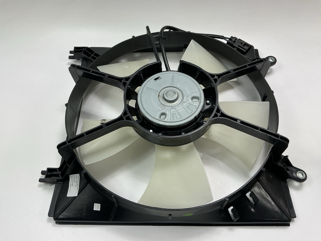 NEW - AFTERMARKET TYR1089AE Engine Cooling Fan For 2007-15 Toyota Yaris 1.5L-L4