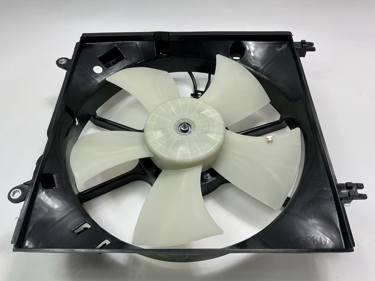 NEW - AFTERMARKET TYR1089AE Engine Cooling Fan For 2007-15 Toyota Yaris 1.5L-L4