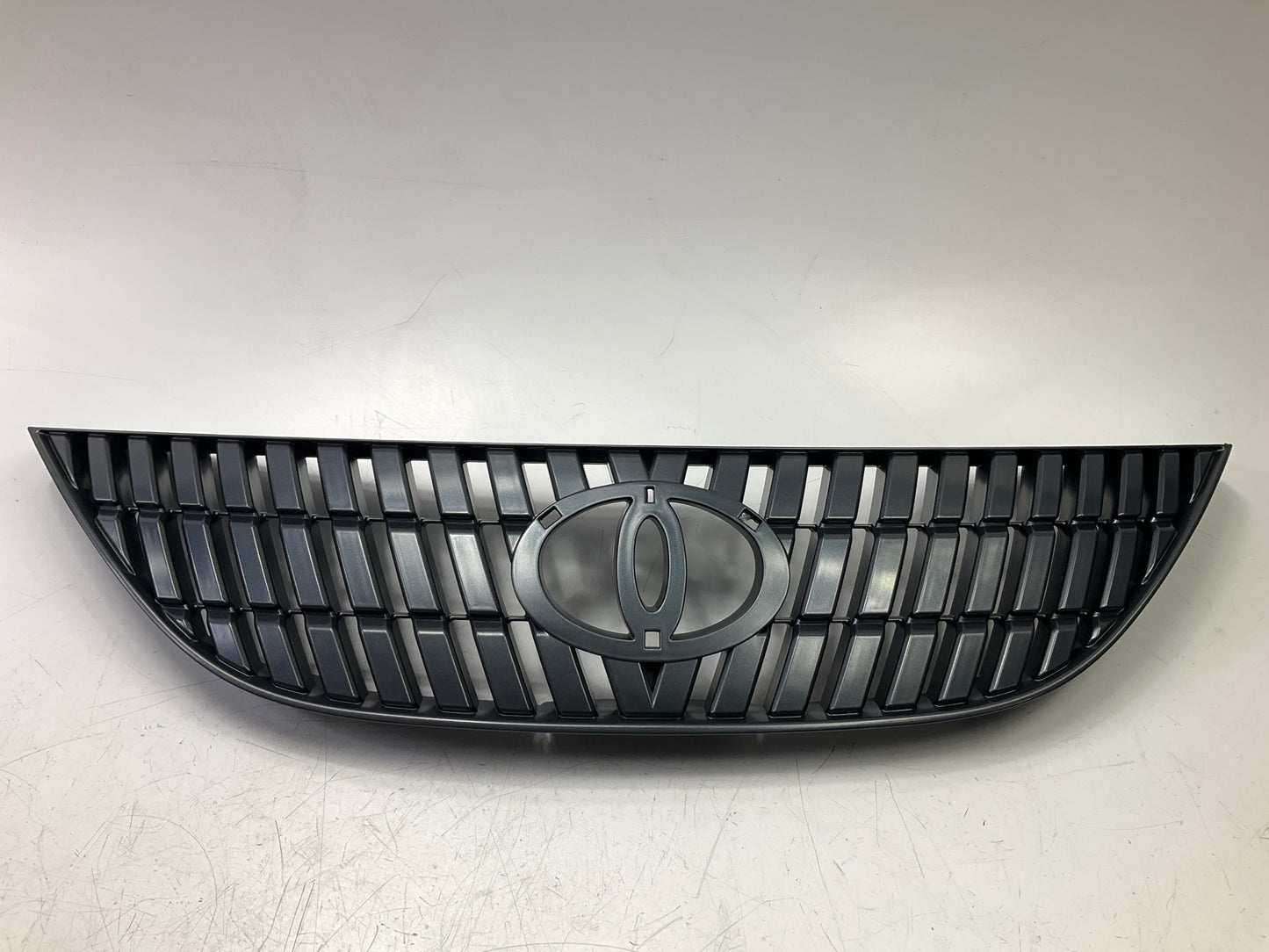 NEW AFTERMARKET TYS5070AF Grille - 2004-2005 Toyota Solara Gray Plastic
