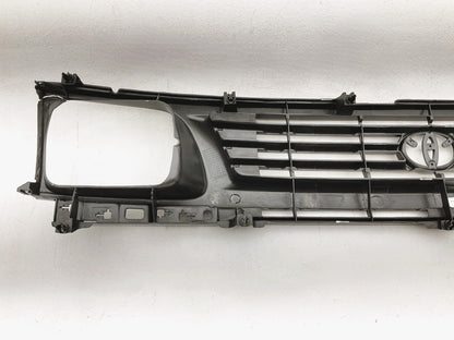 NEW AFTERMARKET TYT5070GB Grille - 1995-1996 Tacoma Rear Wheel Drive 2WD ONLY