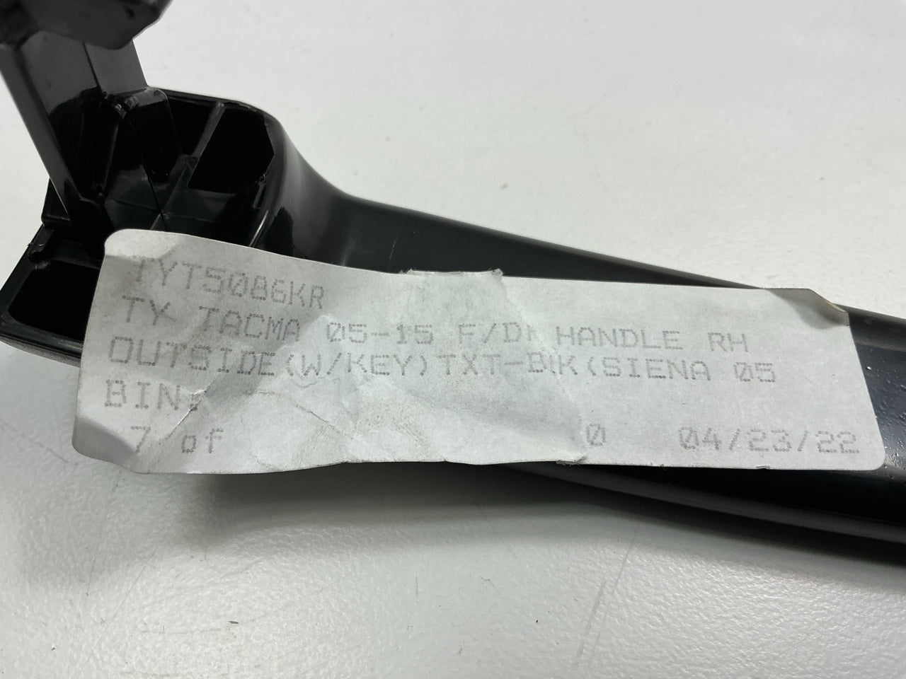 TYT5086KR Front Right  Exterior Door Handle For 2005-2015 Toyota Tacoma