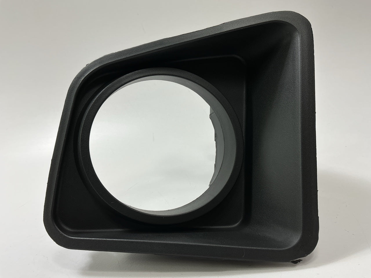 NEW AFTERMARKET Front Right Fog Light Lamp Bezel 2014-21 Toyota Tundra TO1039175