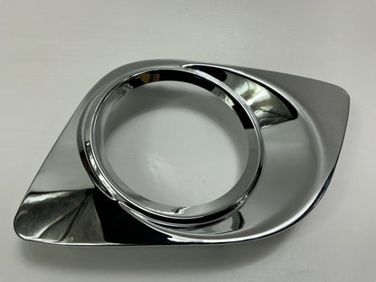 NEW AFTERMARKET Left Fog Light Lamp Bezel For 2009-2012 Toyota Venza