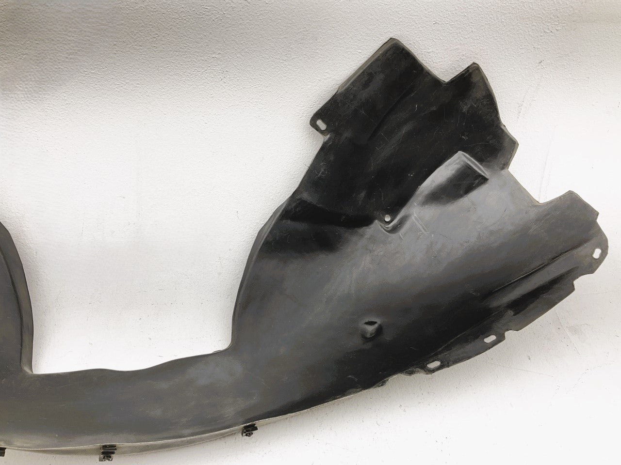 NEW AFTERMARKET VO1248105 Front Left Inner Fender Liner