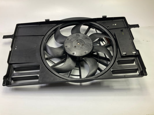 NEW AFTERMARKET VO3115111 Engine Cooling Fan Assembly