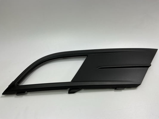 AFTERMARKET - Front Right Fog Light Lamp Bezel For 2015-18 Volkswagen Jetta