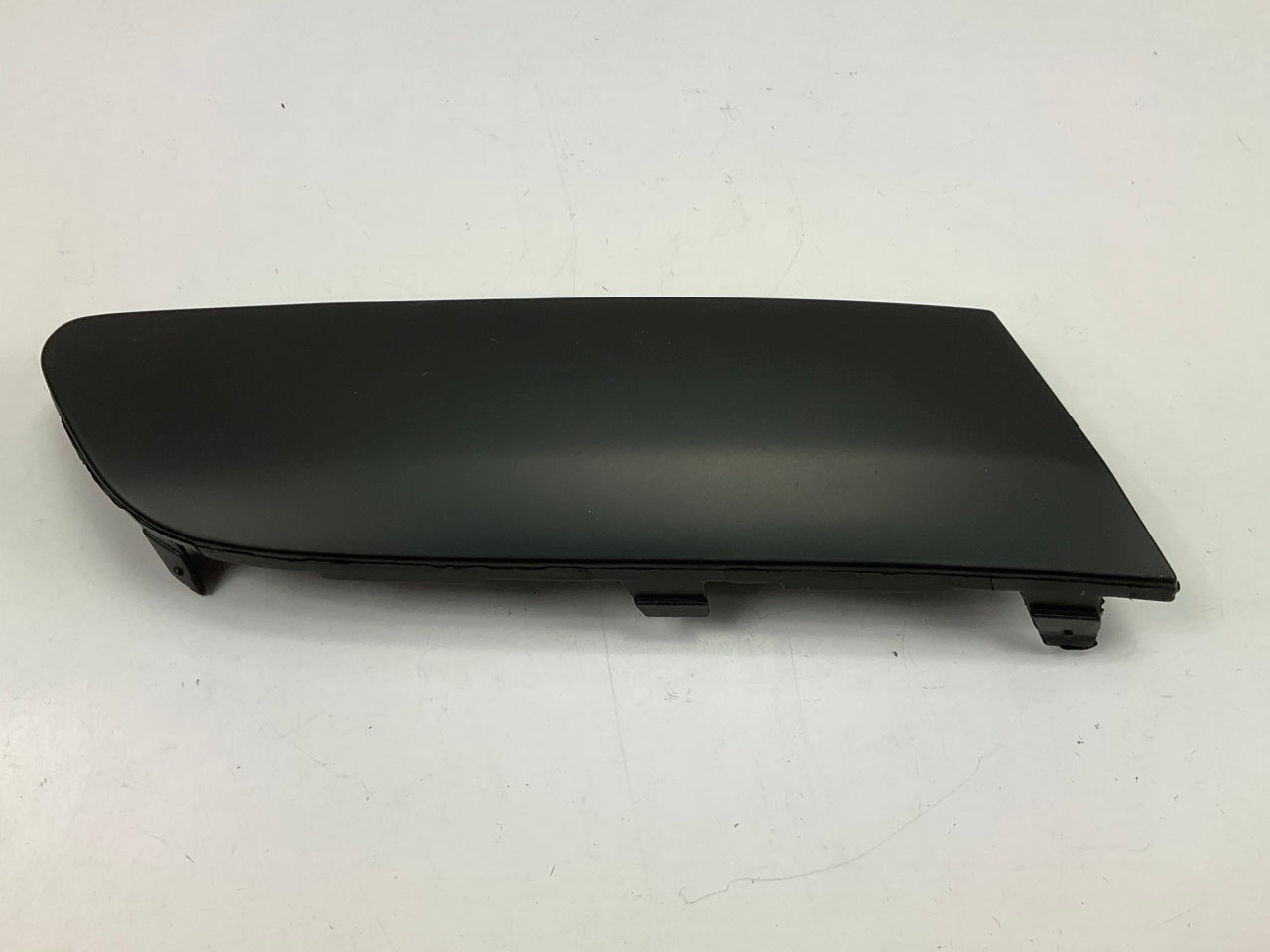 NEW AFTERMARKET Front Right Bumper Trim Moulding 05-10 Jetta GTI Rabbit