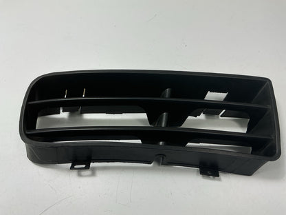 NEW AFTERMARKET - Front Right Passenger Bumper Fog Light Cover - VW1005109