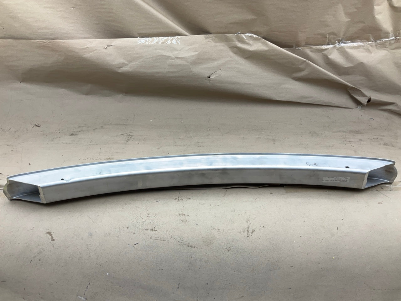 NEW Rear Bumper Reinforcement Bar - 2001-2005 VW Volkswagen Passat 3B0807311A