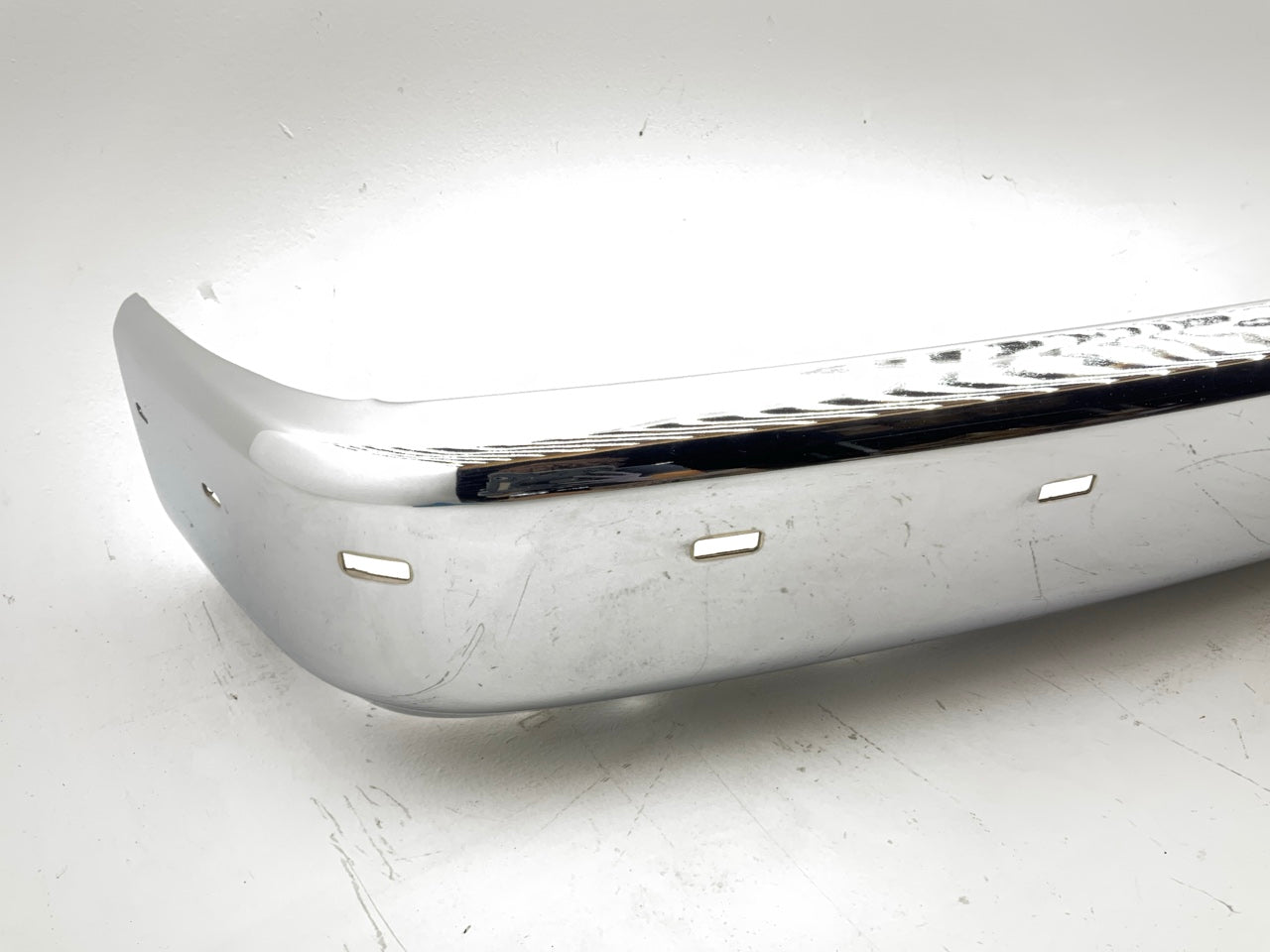 Front Chrome Steel Bumper 1988-1999 Chevy C1500 K1500 1988-2000 C2500 K2500