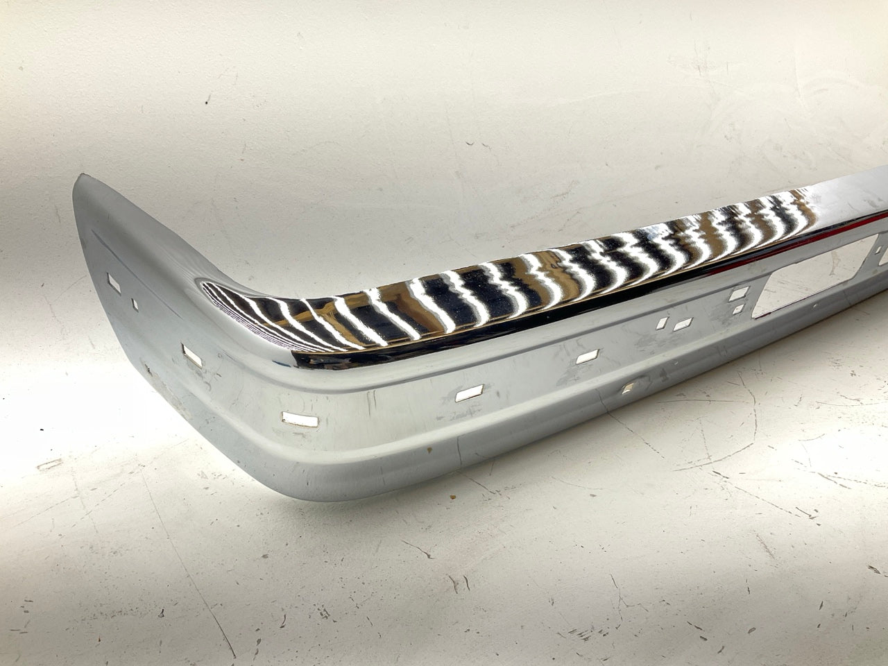 NEW AFTERMARKET Front Chrome Steel Bumper - 1991-1994 Ford Explorer