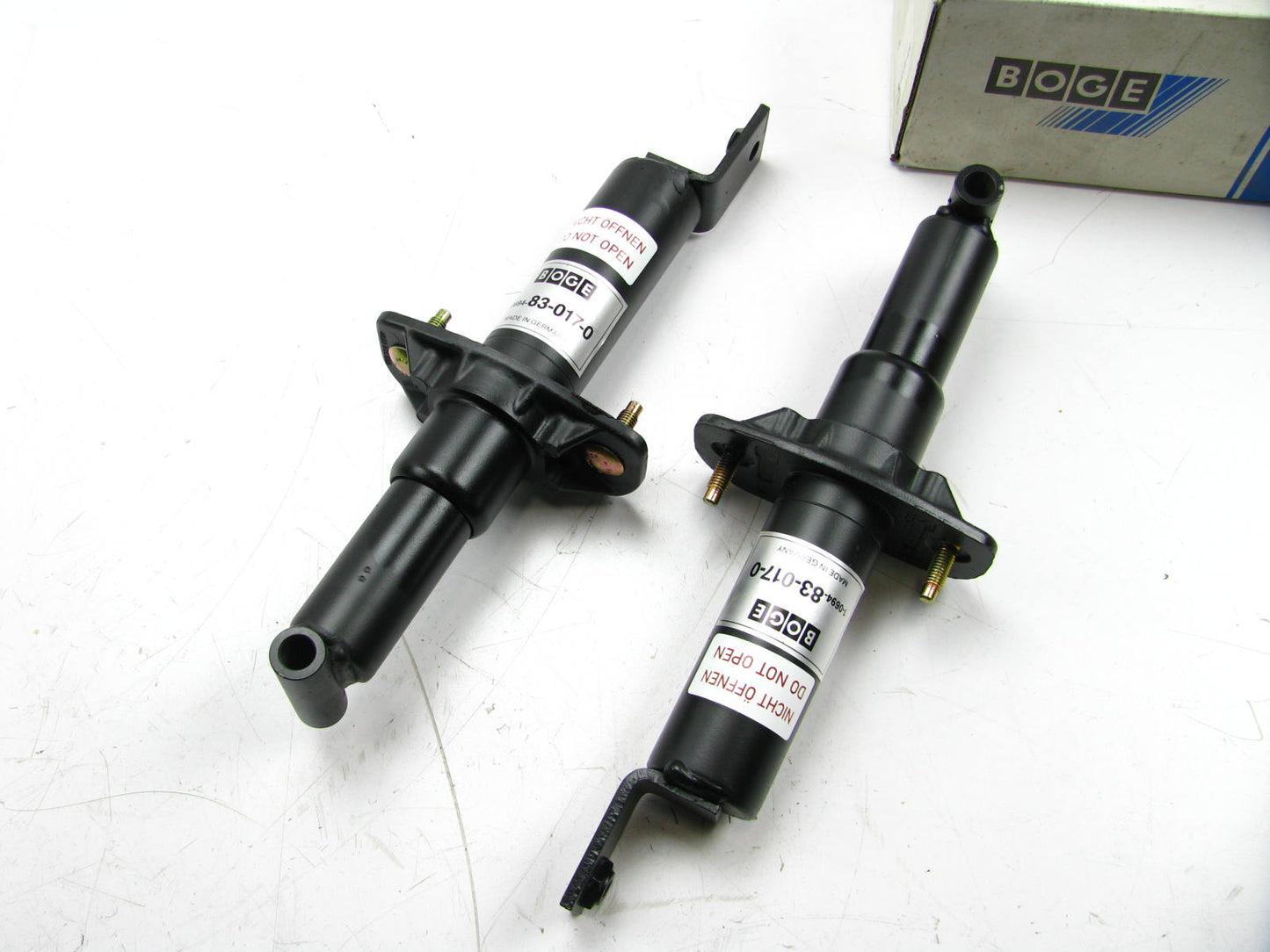 NOS Boge BMW 325 318 E30 Rear Bumper Shock PAIR - BRAND NEW IN BOGE BOX