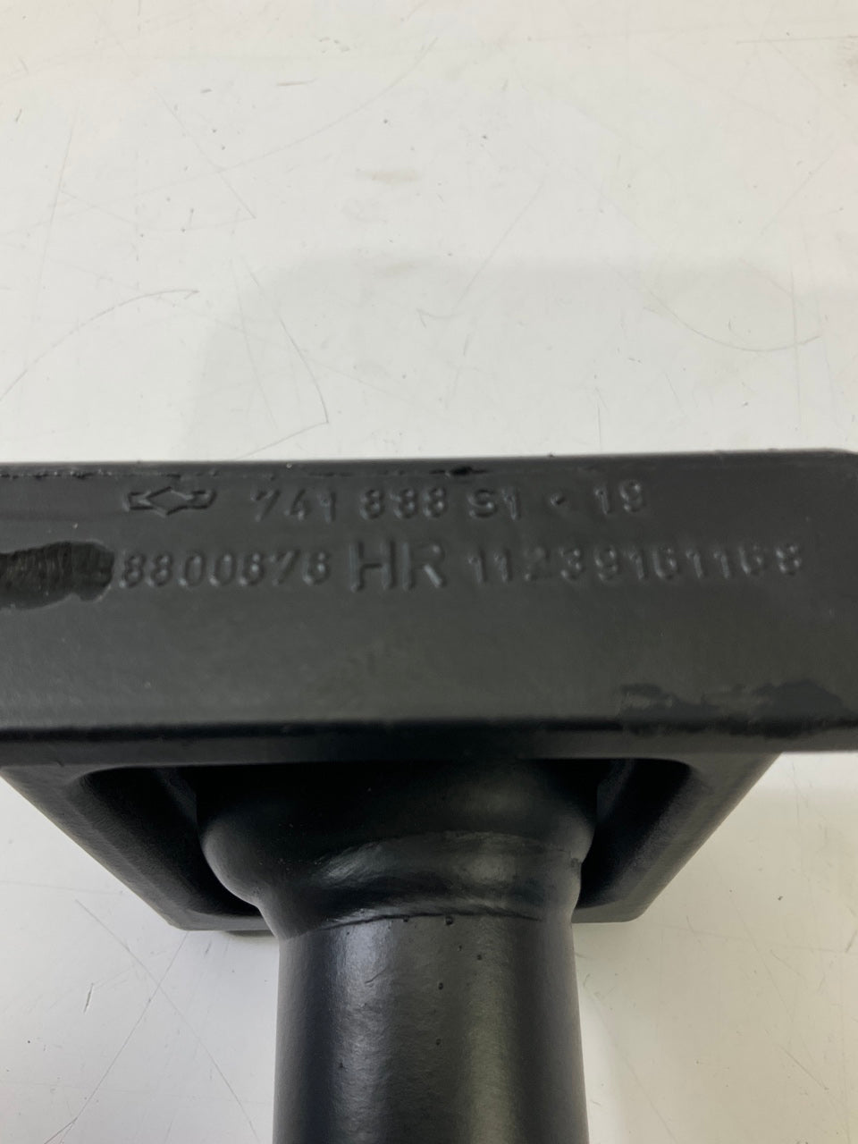 Boge 83-028-0 Mercedes Rear Bumper Absorber Impact Shock, RIGHT 1982 300CD W123