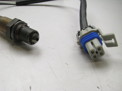 Bosch 0-258-986-608 Upstream Oxygen O2 Sensor Oldsmobile For 2001-03 Aurora 4.0L