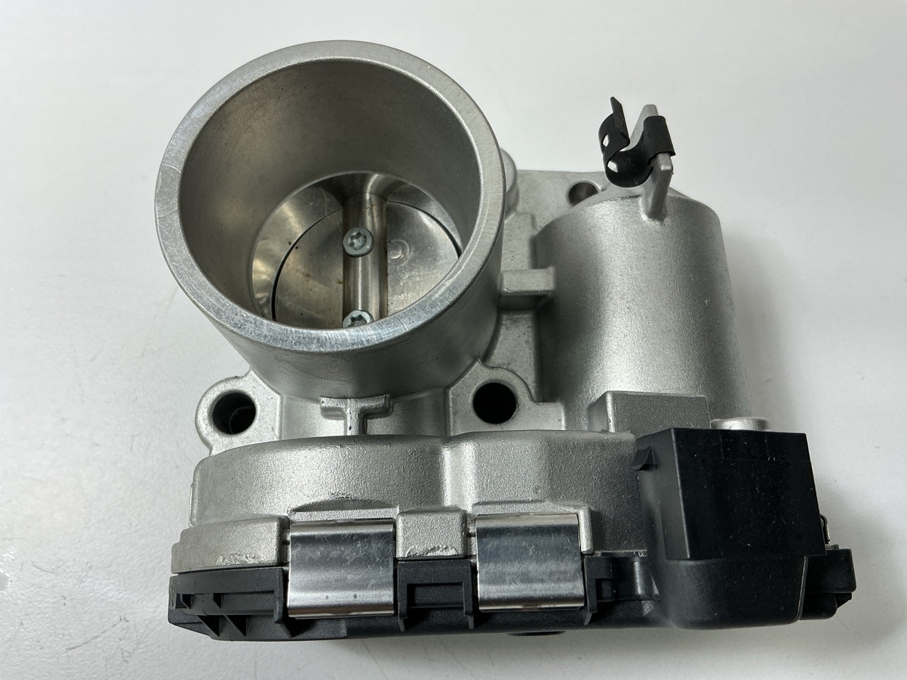NEW OEM Ford 1U1L-9E979-BA Electronic Throttle Body Bosch Fuel Injection 40mm