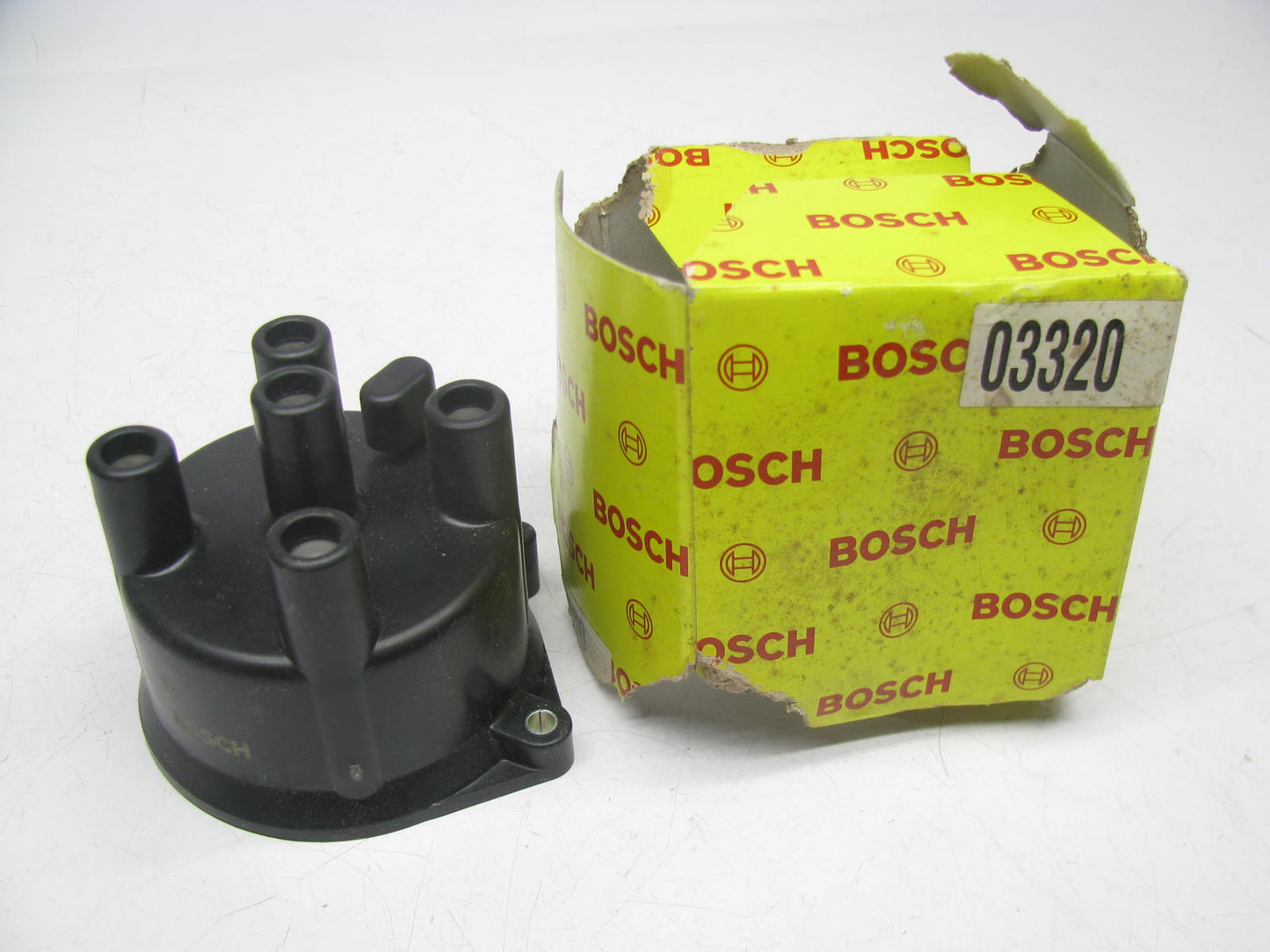 Bosch 03320 Ignition Distributor Cap